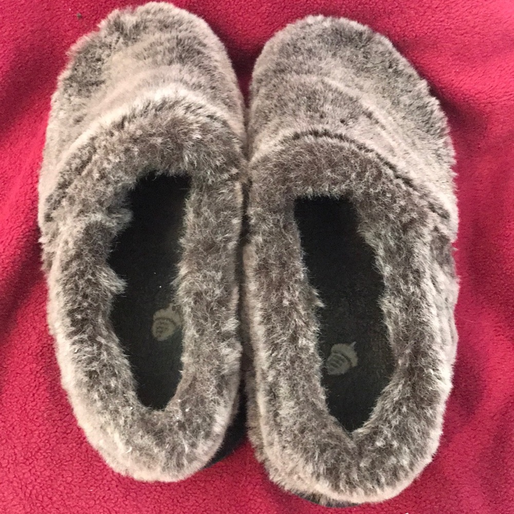 Acorn Women Slippers